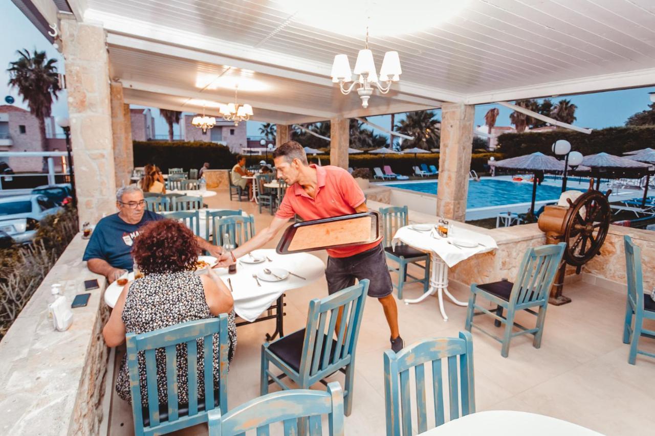 Golden Residence Family Resort Pefkochori Bagian luar foto